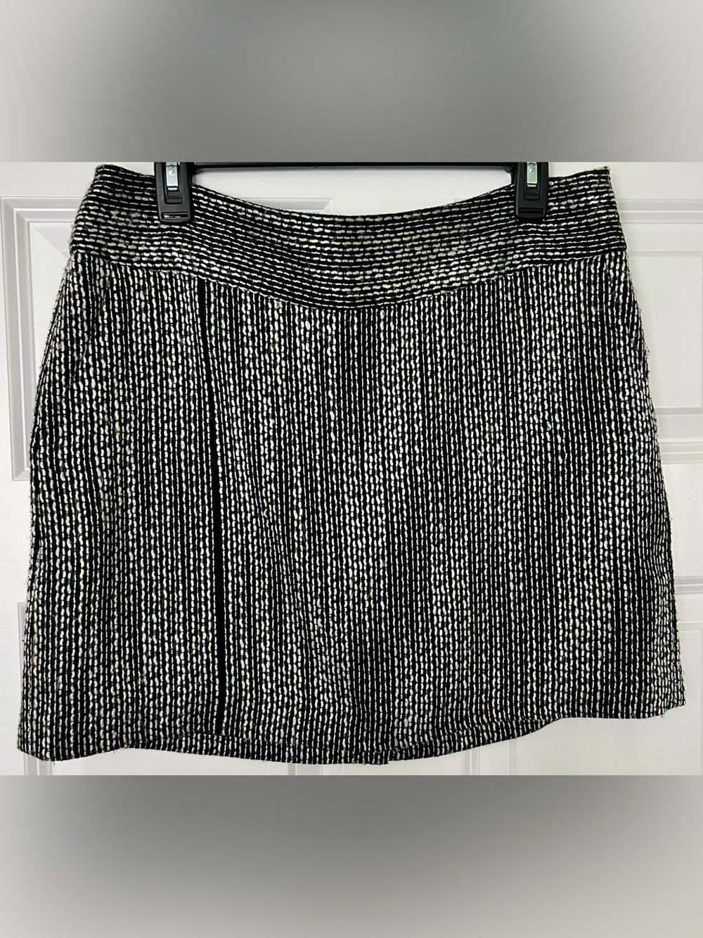 Forenza Black & White Textured Mini Skirt